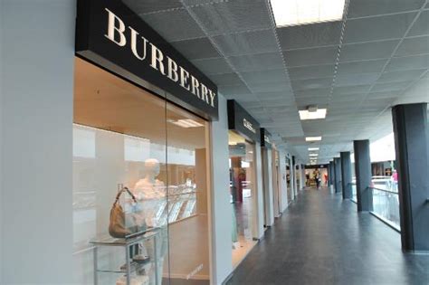 burberry foxtown outlet|burberry outlet stores sydney.